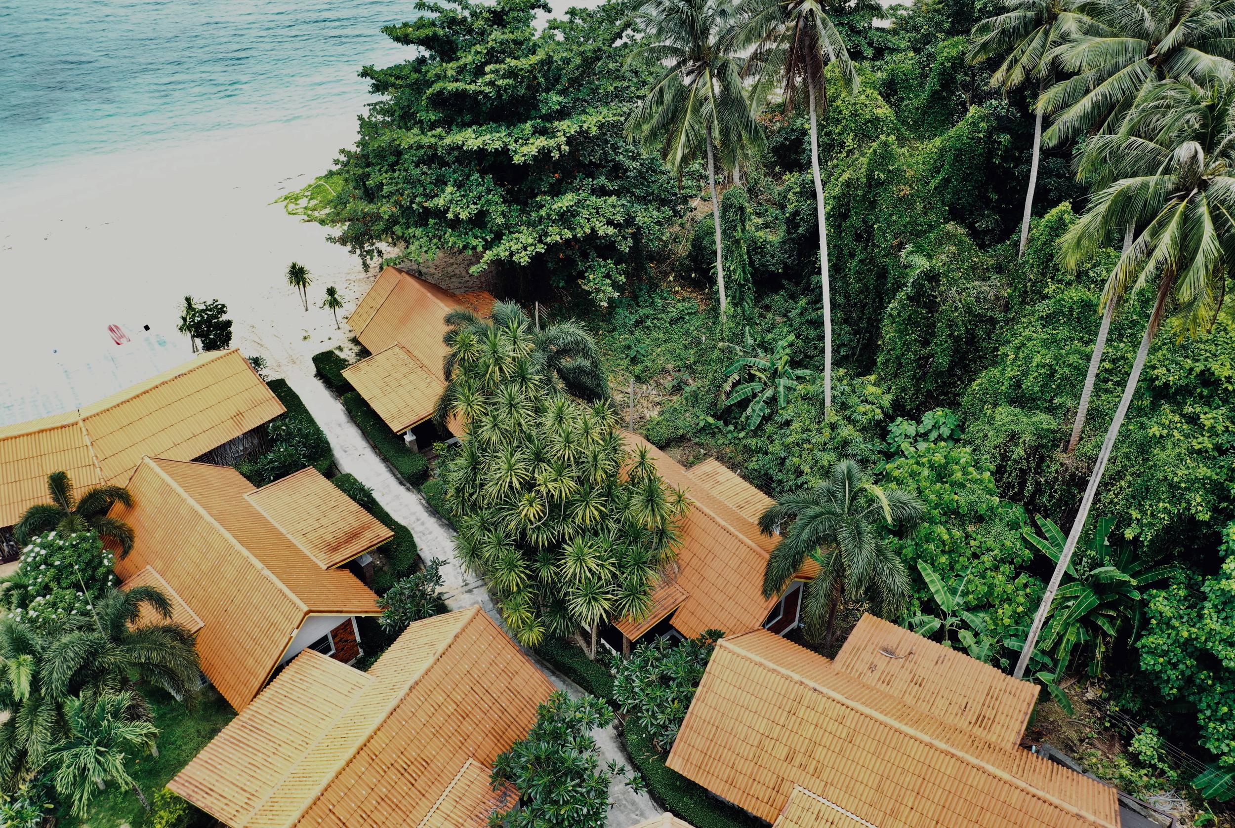 Tamarind Reef Resort, Spa & Marina